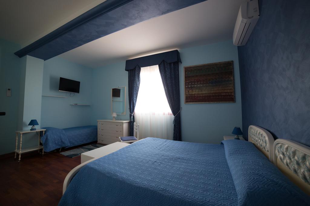 B&B Diamante Nissoria Bagian luar foto