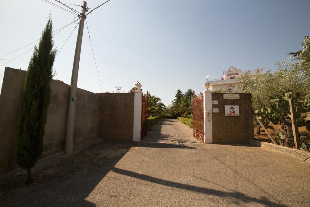 B&B Diamante Nissoria Bagian luar foto