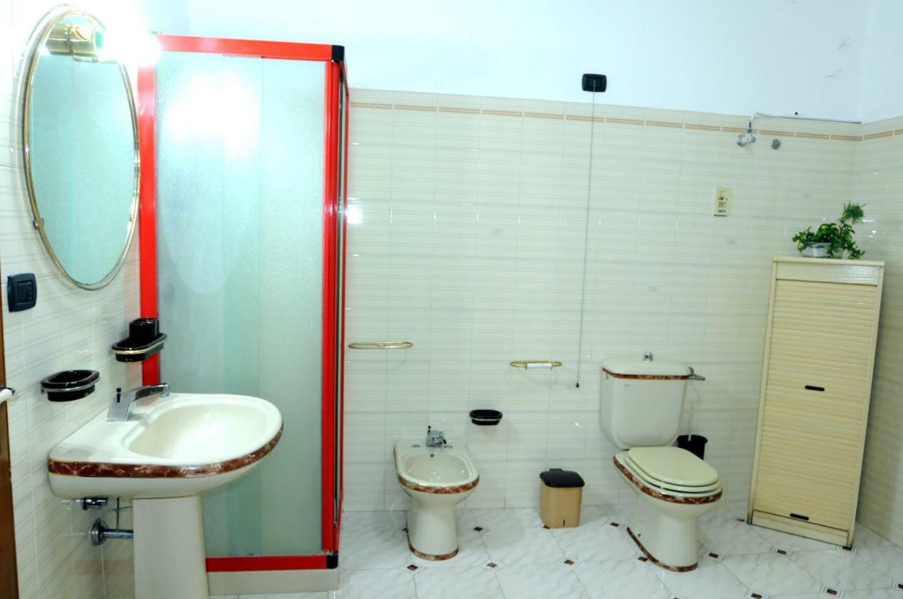 B&B Diamante Nissoria Bagian luar foto