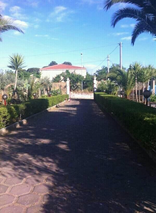 B&B Diamante Nissoria Ruang foto